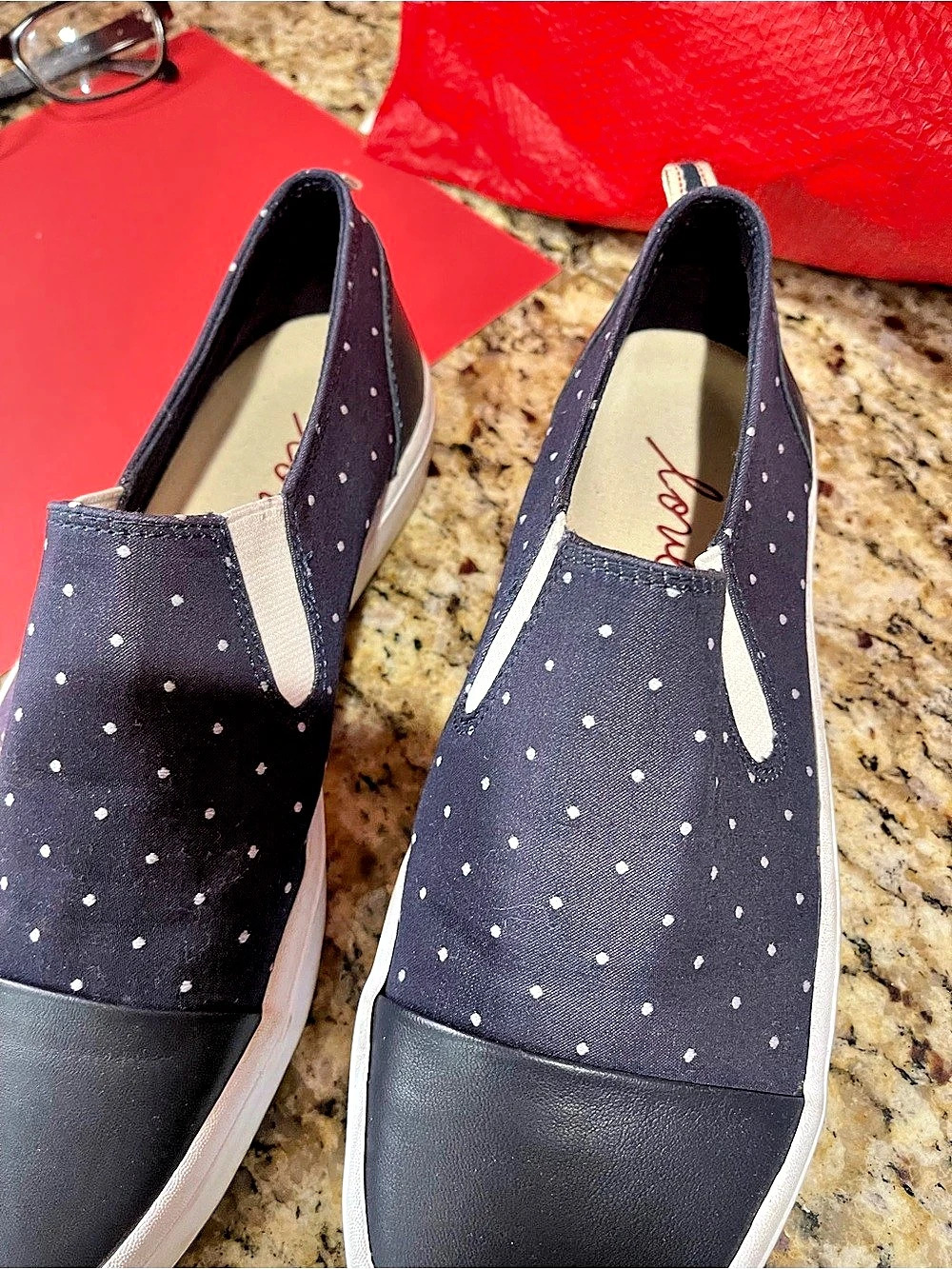 Rocket Dog Women's Polka Dot Slip-On Sneakers US 8